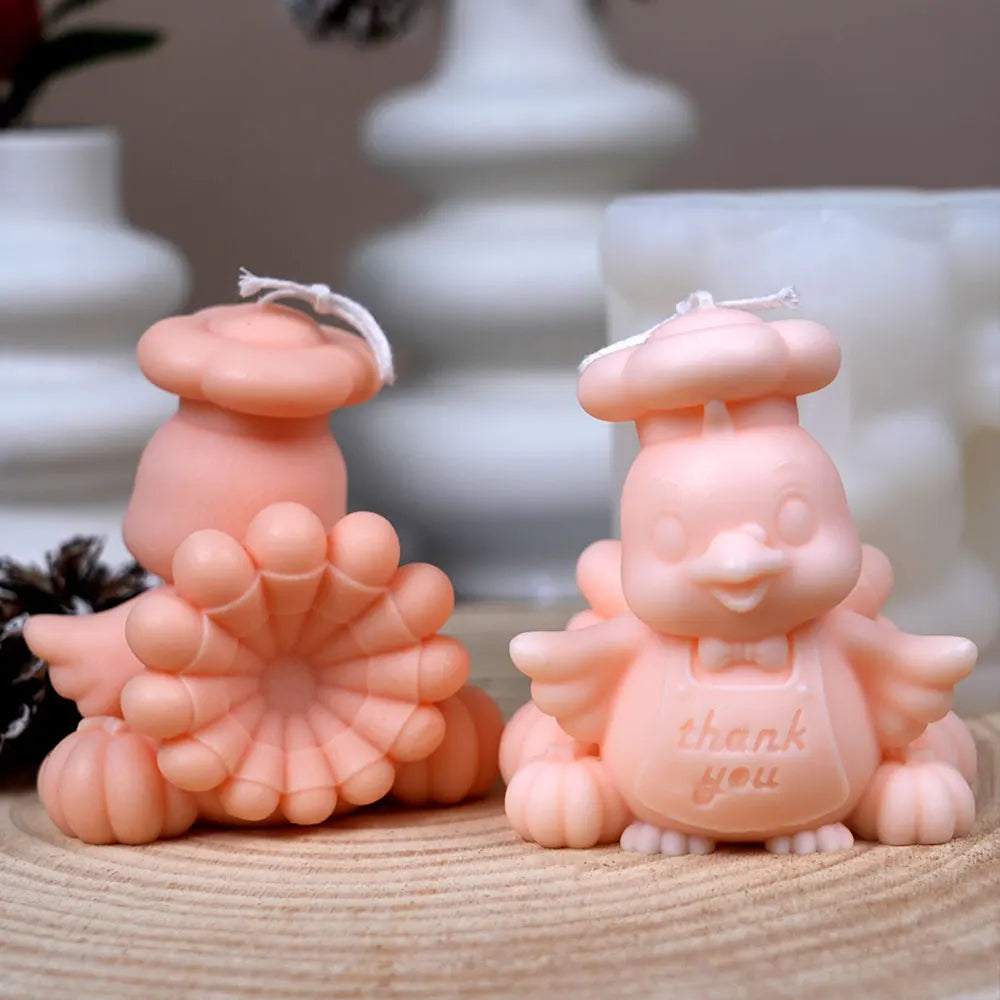 Seated Chicken Silicone Scent Candle Mold Smile Turkey Plaster Resin Mold DIY Animal Handmade Craft Thanksgiving Christmas Decor
