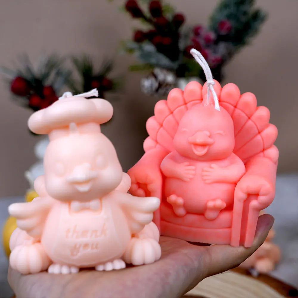 Seated Chicken Silicone Scent Candle Mold Smile Turkey Plaster Resin Mold DIY Animal Handmade Craft Thanksgiving Christmas Decor