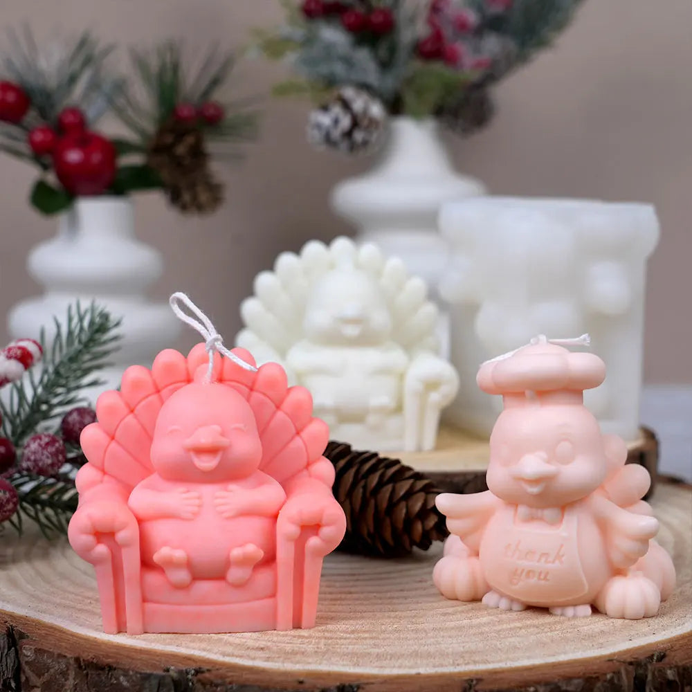 Seated Chicken Silicone Scent Candle Mold Smile Turkey Plaster Resin Mold DIY Animal Handmade Craft Thanksgiving Christmas Decor
