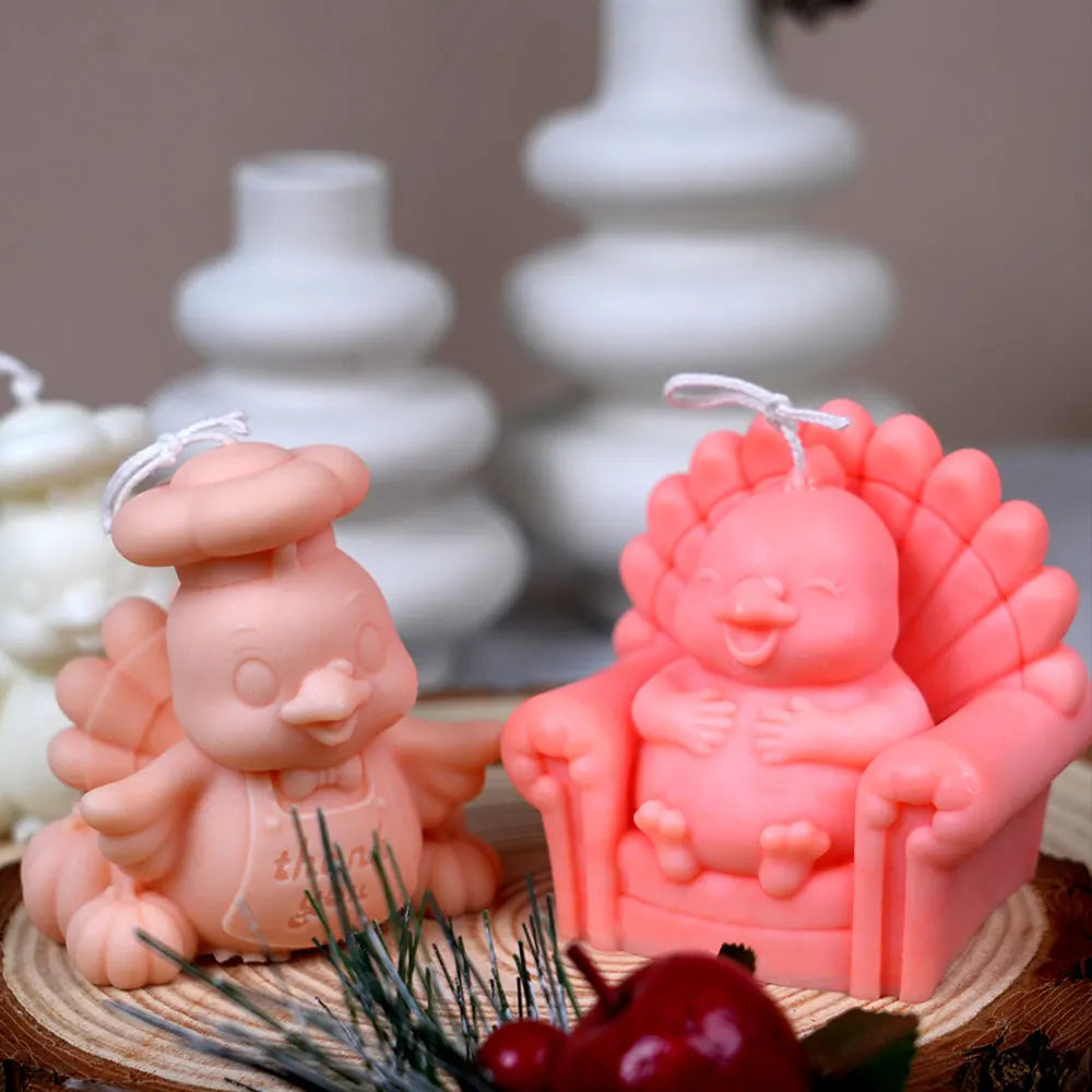 Seated Chicken Silicone Scent Candle Mold Smile Turkey Plaster Resin Mold DIY Animal Handmade Craft Thanksgiving Christmas Decor