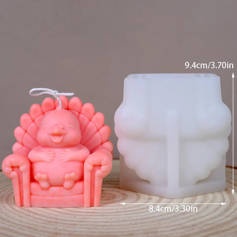 Seated Chicken Silicone Scent Candle Mold Smile Turkey Plaster Resin Mold DIY Animal Handmade Craft Thanksgiving Christmas Decor